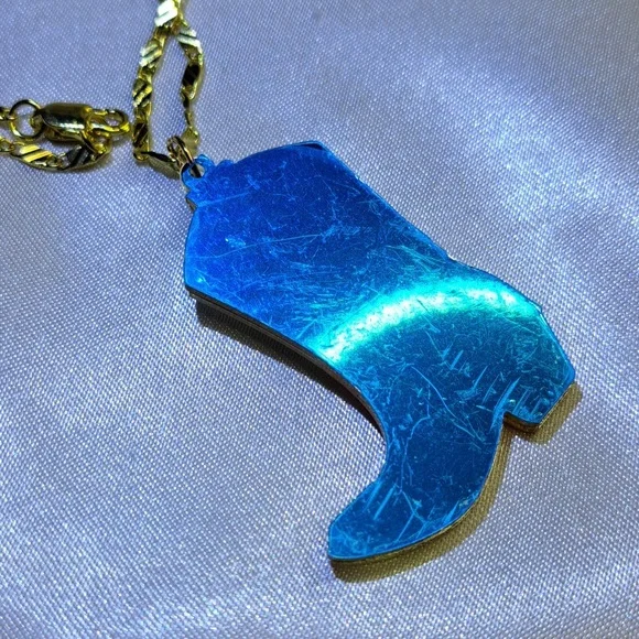 Cowgirl Kicker Necklace - Picture 5 of 6